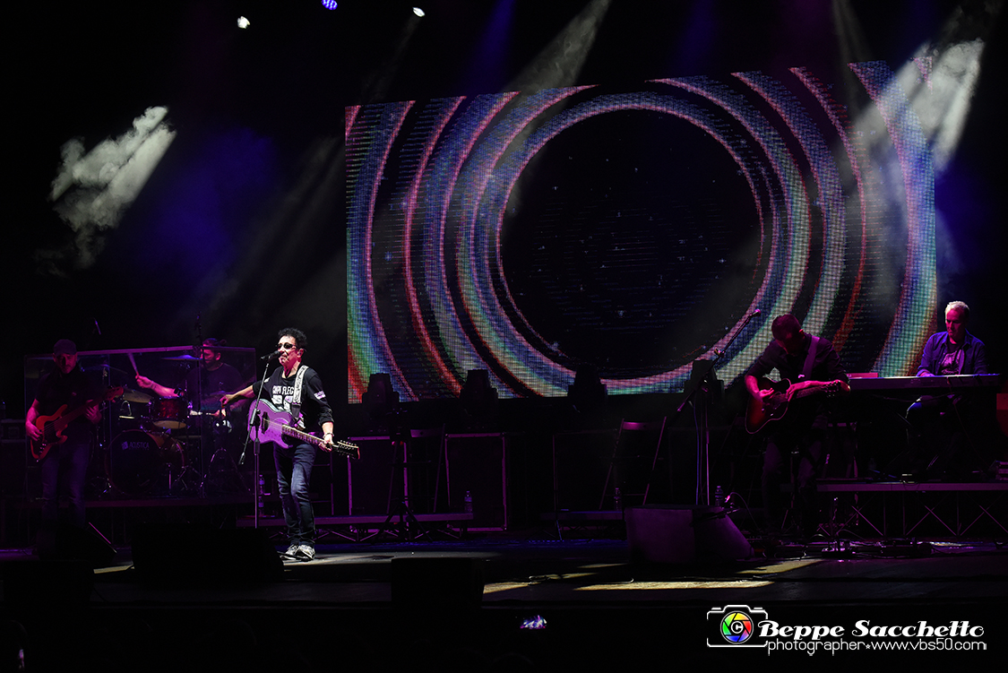 VBS_4227 - Concerto Edoardo Bennato - Peter Pan Rock 'n' Roll Tour.jpg